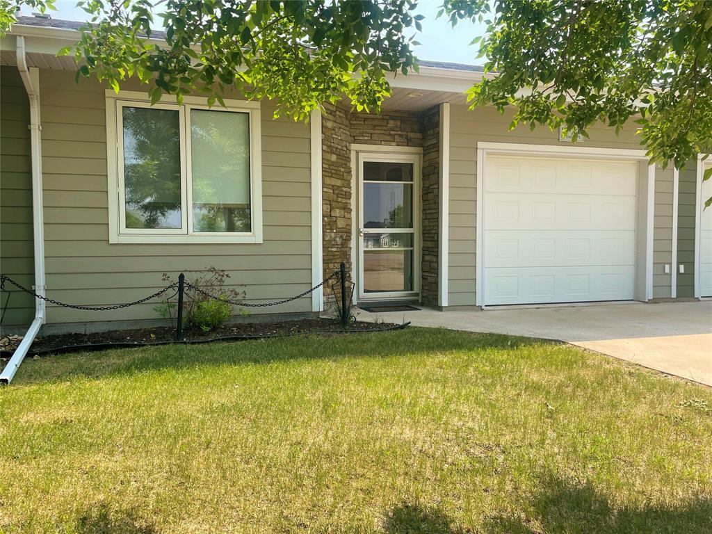 Photo 1 of 11 125 First Street S, Beausejour MB