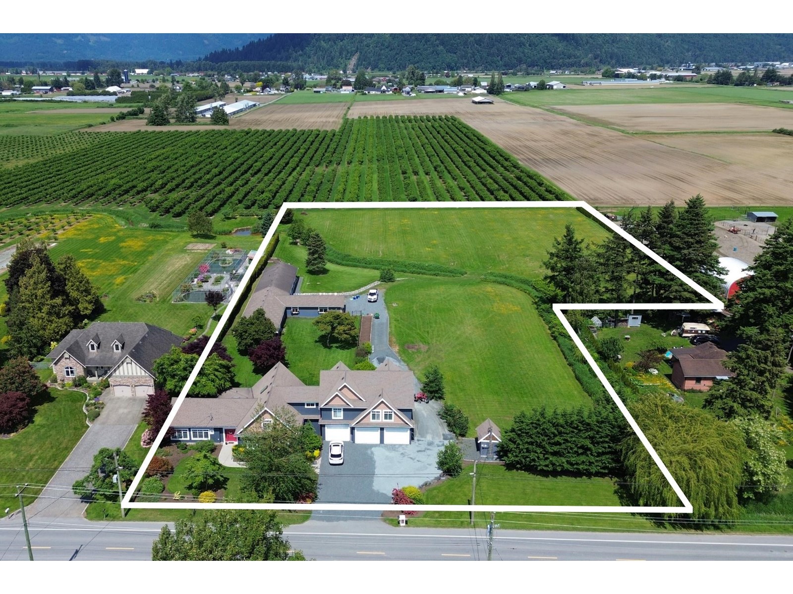Photo 12 of 42919 South Sumas Road Greendale, Chilliwack BC