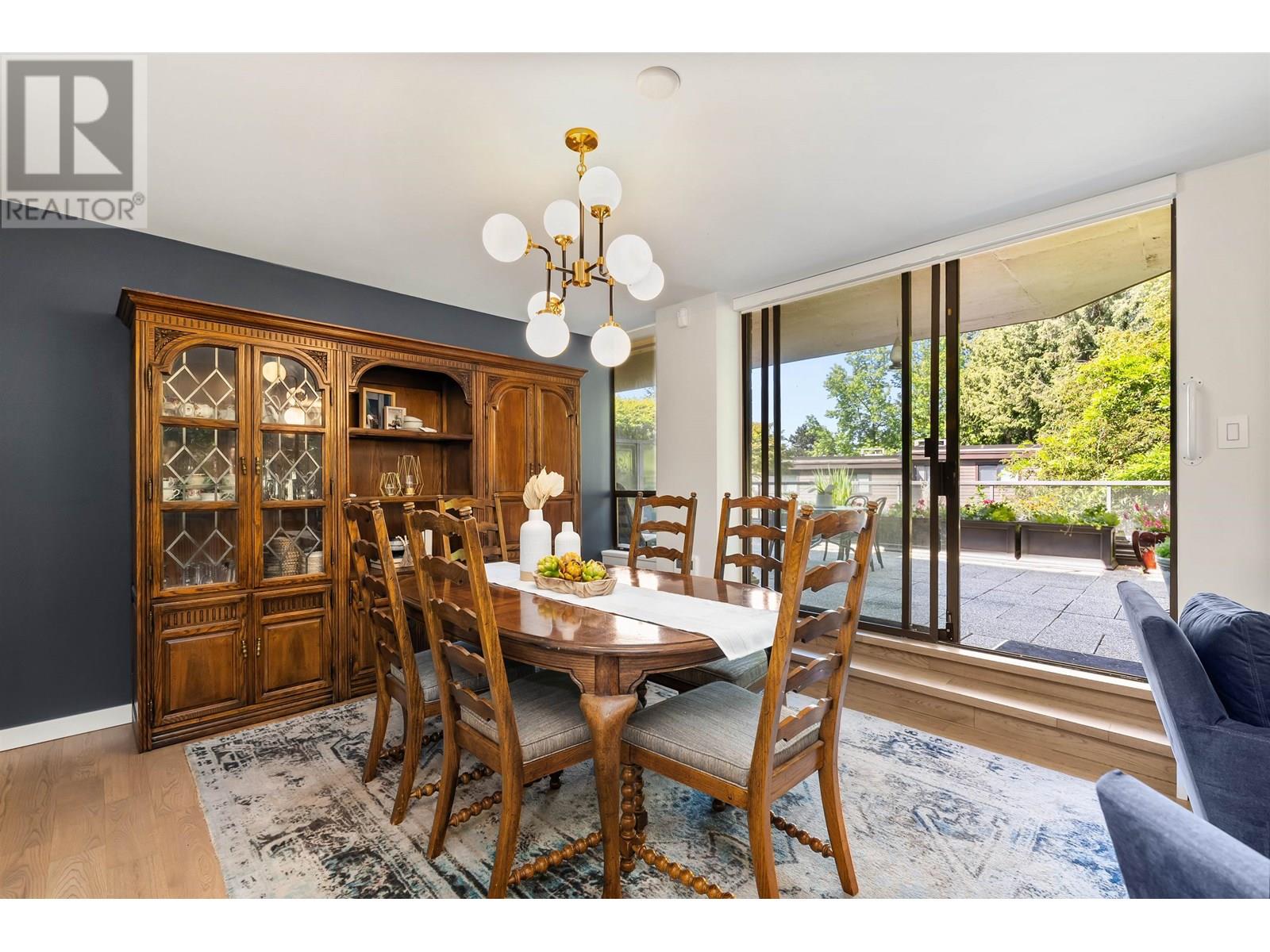 Photo 10 of 102 3905 Springtree Drive, Vancouver BC