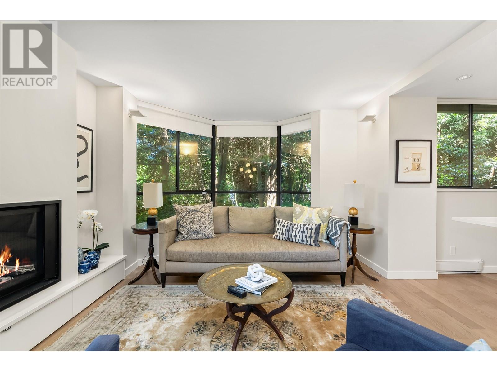 Photo 7 of 102 3905 Springtree Drive, Vancouver BC