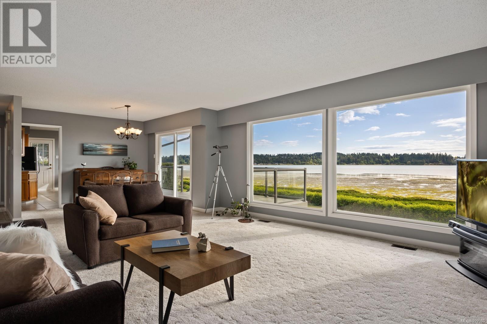 3440 Sandpiper Dr, Courtenay