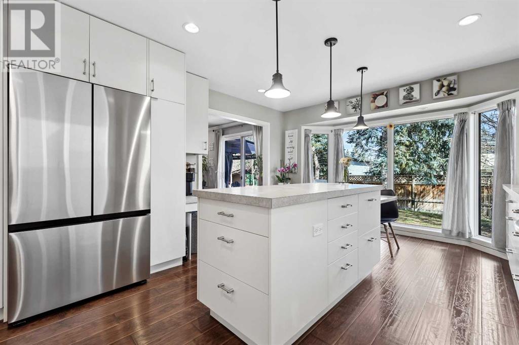 Single Family House Bungalow for Sale in  Palliser Drive SW Oakridge Calgary 