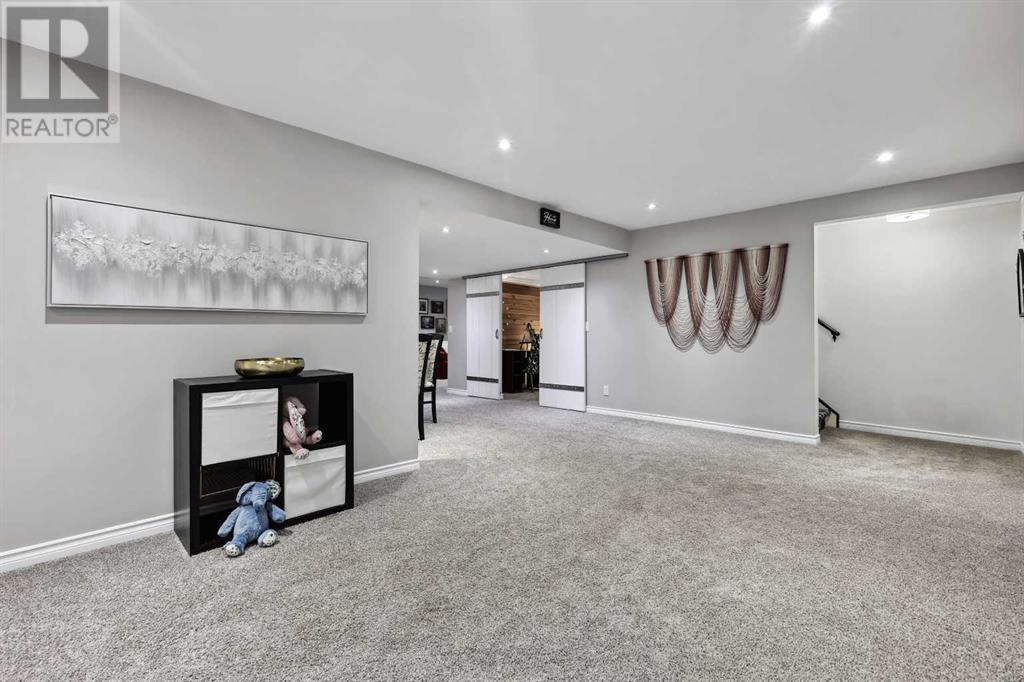 Single Family House Bungalow for Sale in  Palliser Drive SW Oakridge Calgary 