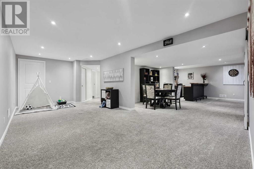 Single Family House Bungalow for Sale in  Palliser Drive SW Oakridge Calgary 