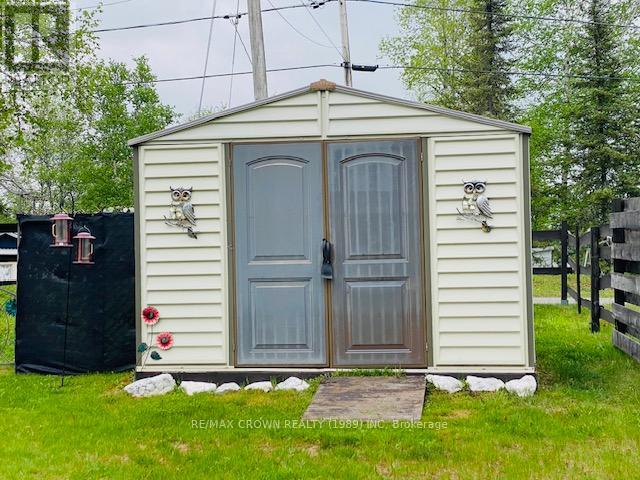 Photo 15 of 1142 Fantham Road, Fauquierstrickland ON