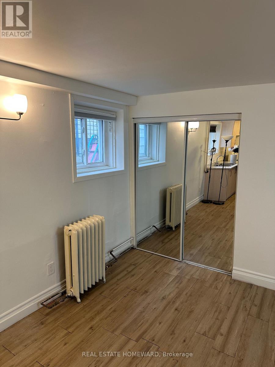 Multi-family House for Sale in    PHARMACY AVENUE Toronto (Oakridge) 