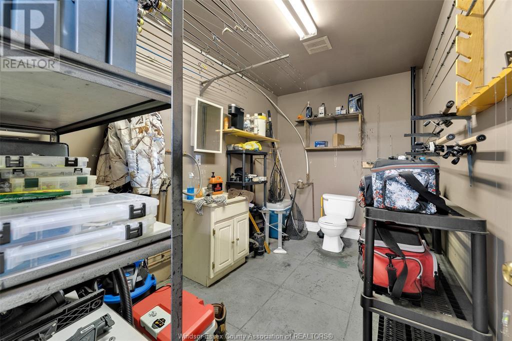 Photo 18 of 1104 County Rd 11, Essex ON