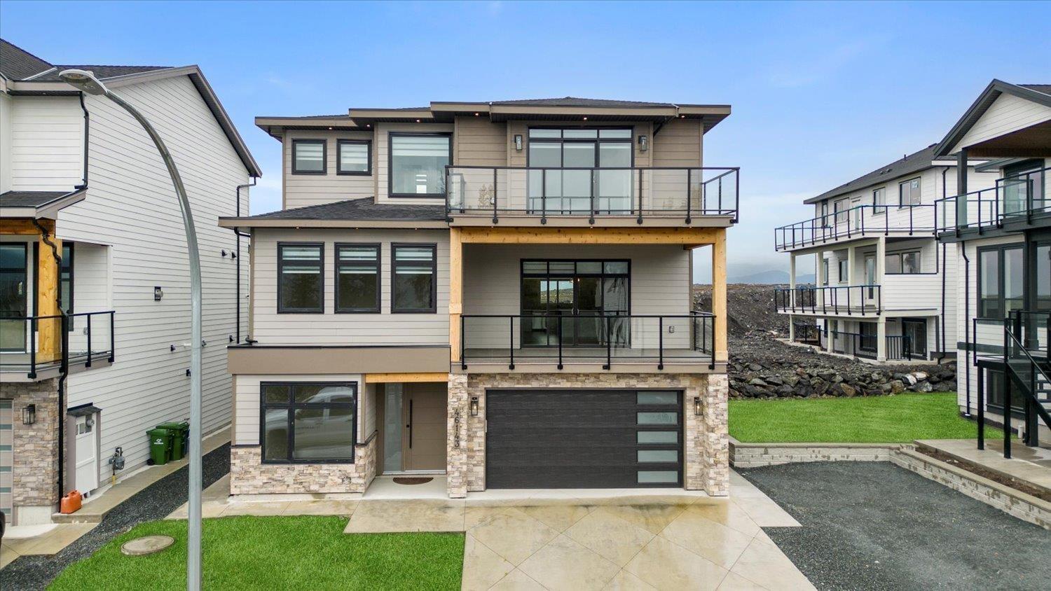 Photo 2 of 46143 S Crestview Drive Promontory, Chilliwack BC