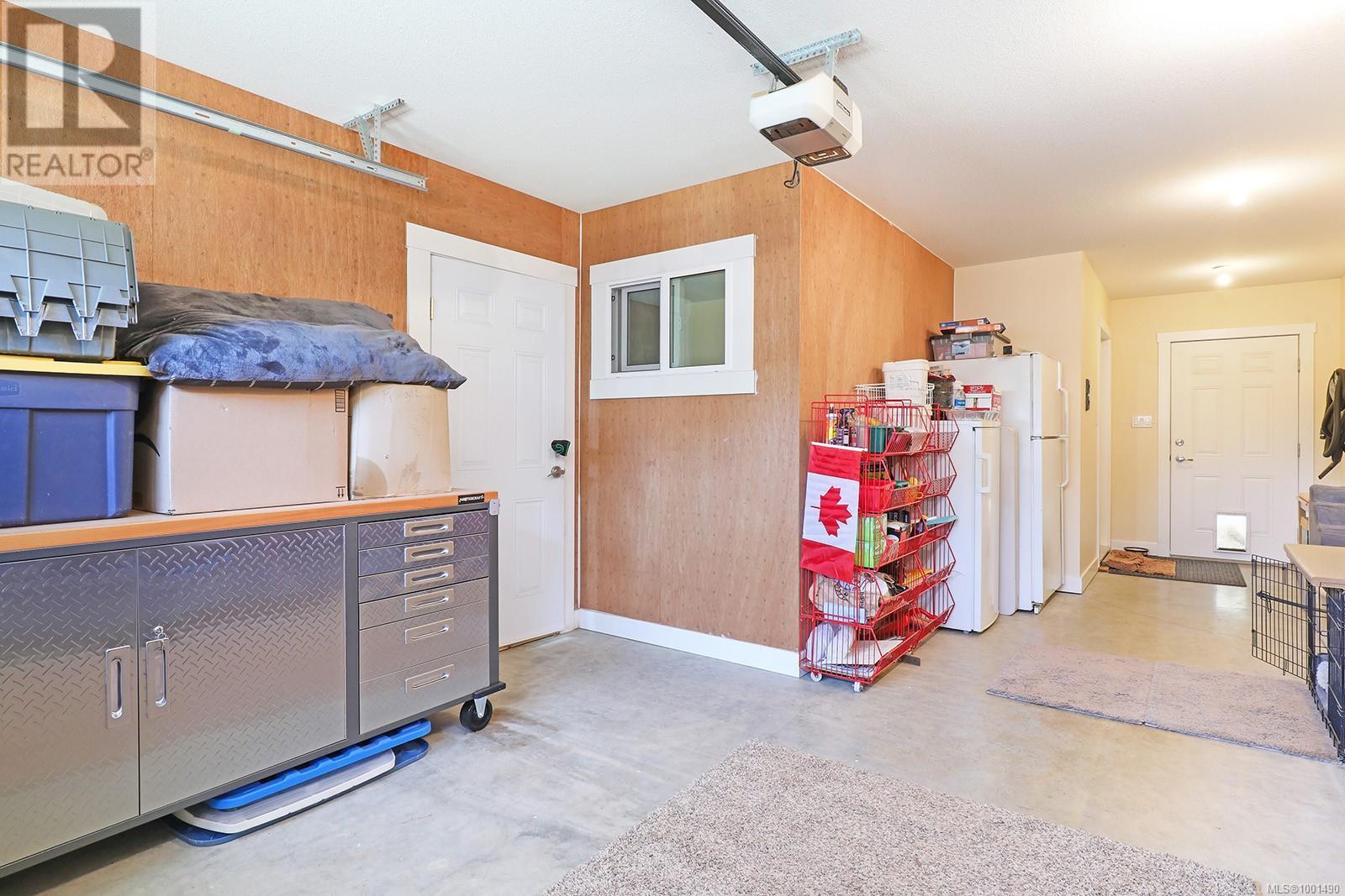 Photo 28 of 1195 Burbank Rd, Qualicum Beach BC