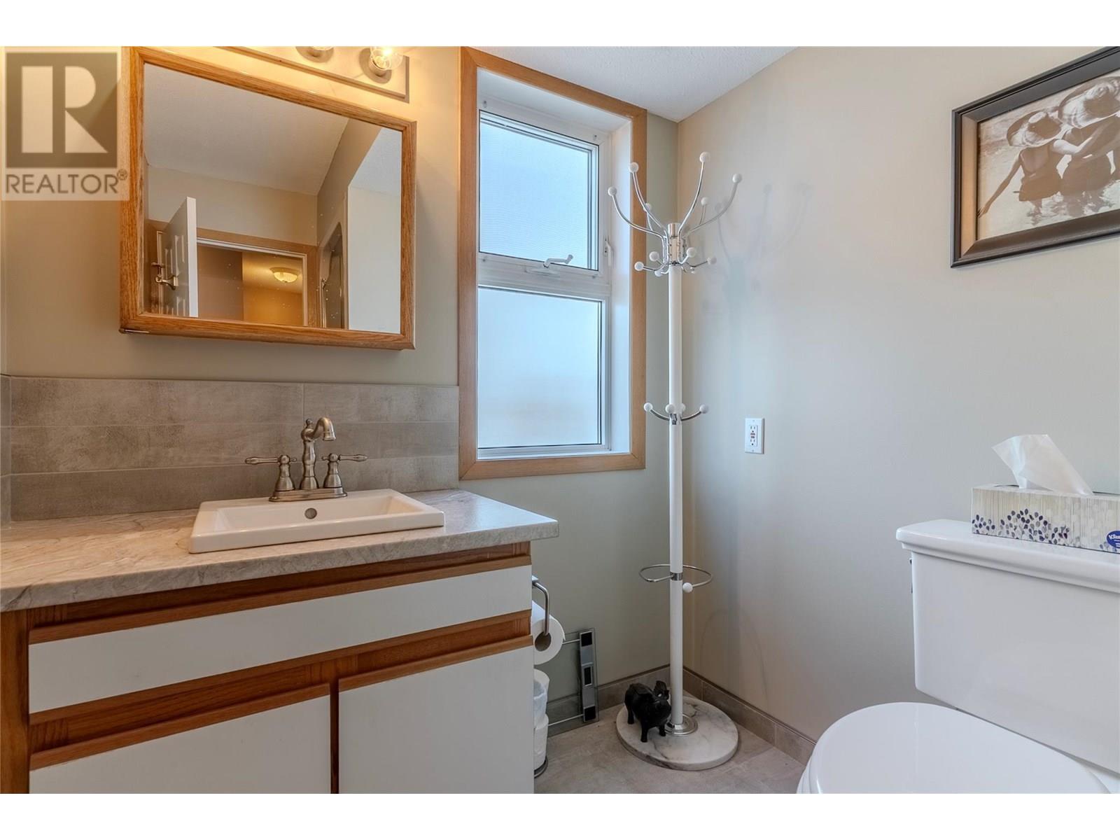 921 Columbia Street, Kamloops