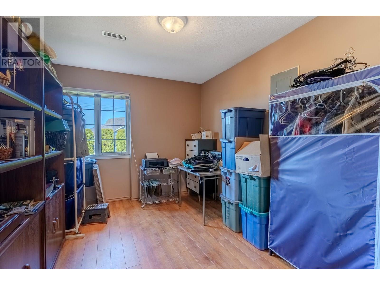 921 Columbia Street, Kamloops