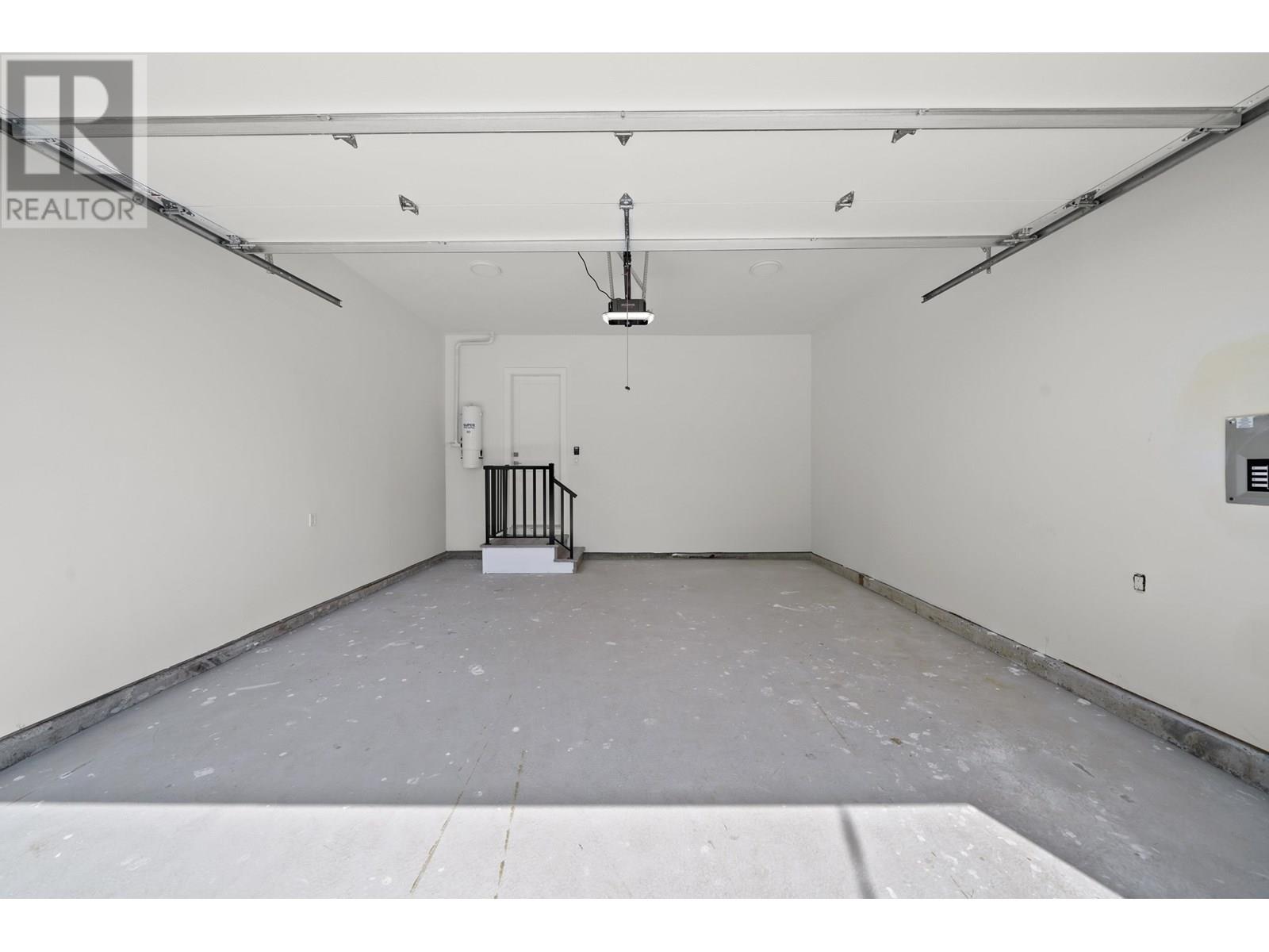 11868 BLAKELY ROAD, Pitt Meadows