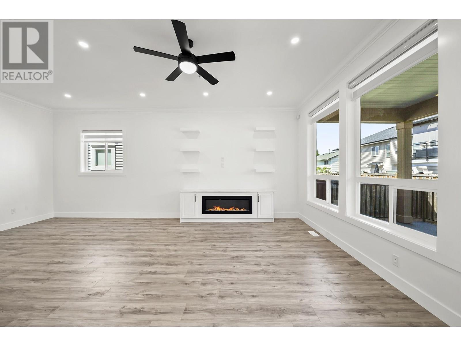 11868 BLAKELY ROAD, Pitt Meadows