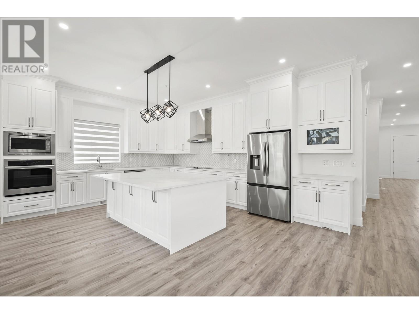 11868 BLAKELY ROAD, Pitt Meadows