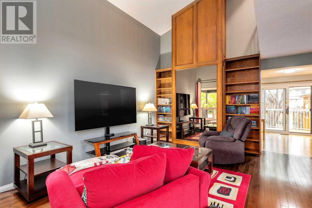 Single Family House for Sale in  Macewan Park Road NW MacEwan Glen Calgary 