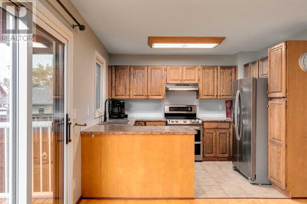 Single Family House for Sale in  Macewan Park Road NW MacEwan Glen Calgary 