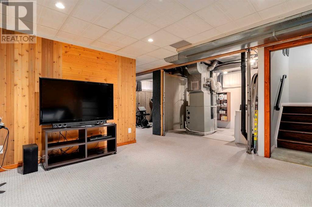 Single Family House for Sale in  Macewan Park Road NW MacEwan Glen Calgary 