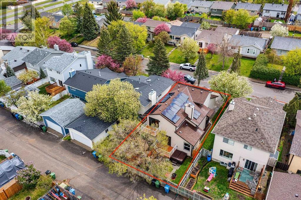 Single Family House for Sale in  Macewan Park Road NW MacEwan Glen Calgary 