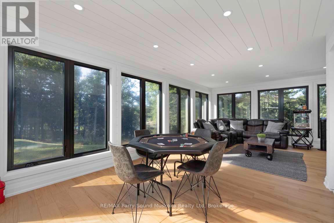 Photo 32 of 57 10th Concession Road, Seguin ON