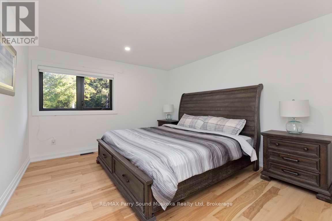 Photo 3 of 57 10th Concession Road, Seguin ON