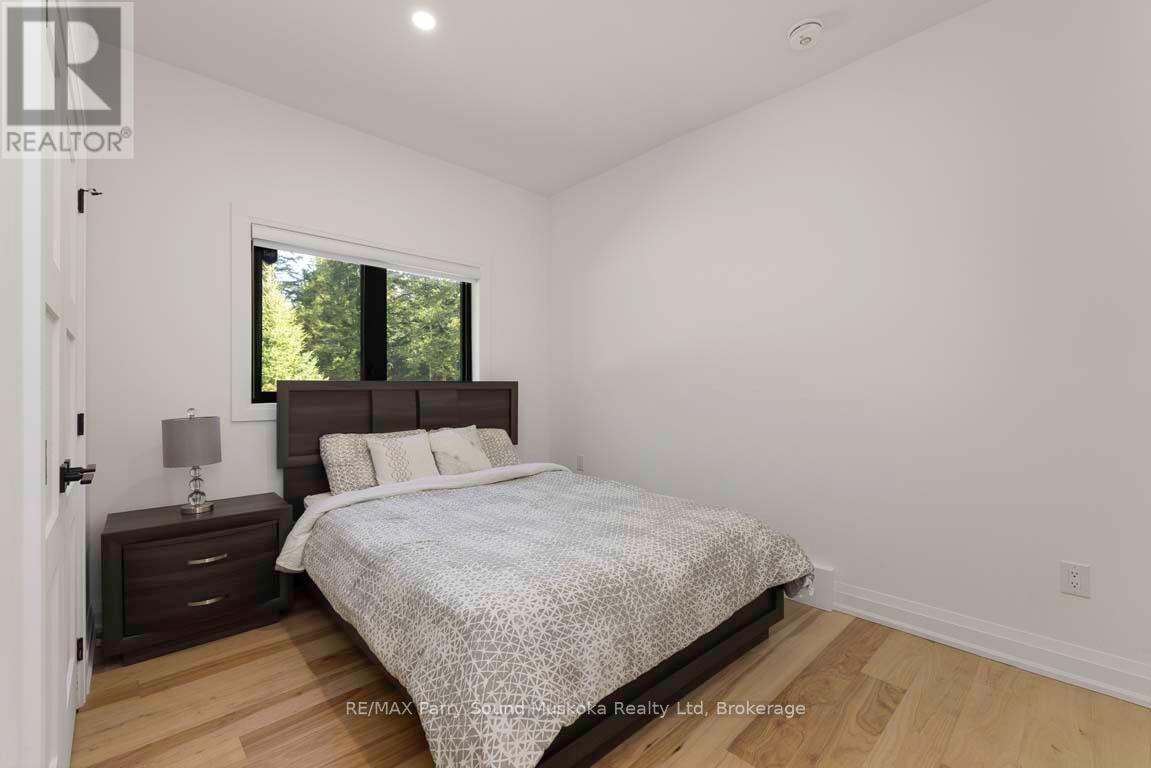 Photo 4 of 57 10th Concession Road, Seguin ON