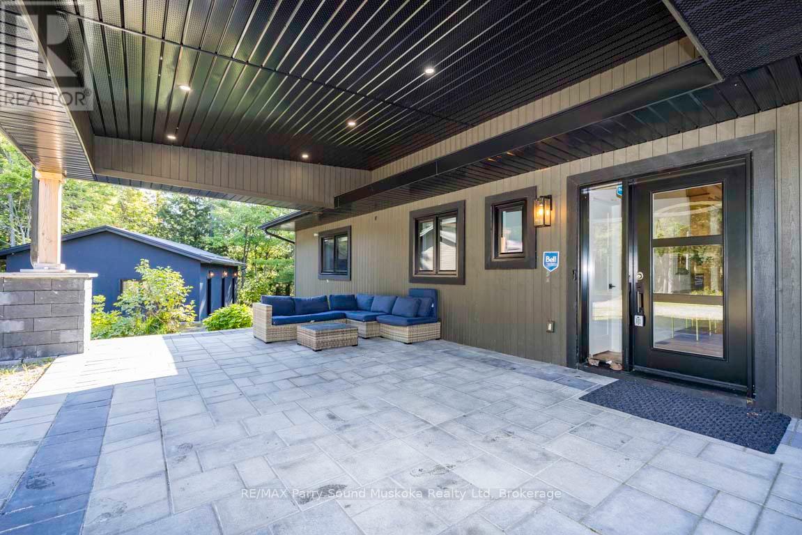 Photo 30 of 57 10th Concession Road, Seguin ON