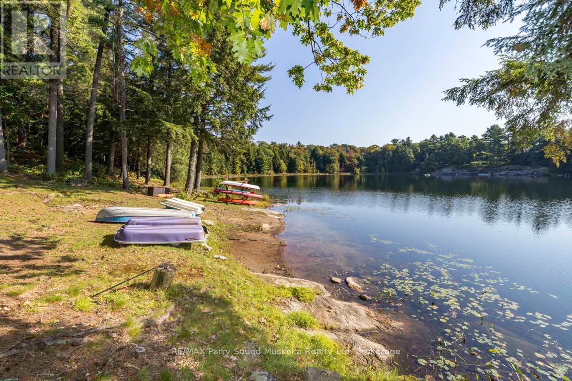 Photo 31 of 57 10th Concession Road, Seguin ON