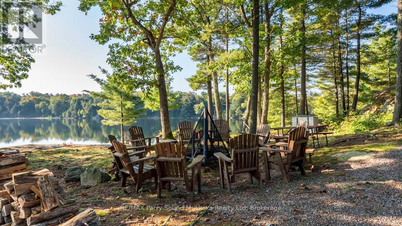 Photo 26 of 57 10th Concession Road, Seguin ON