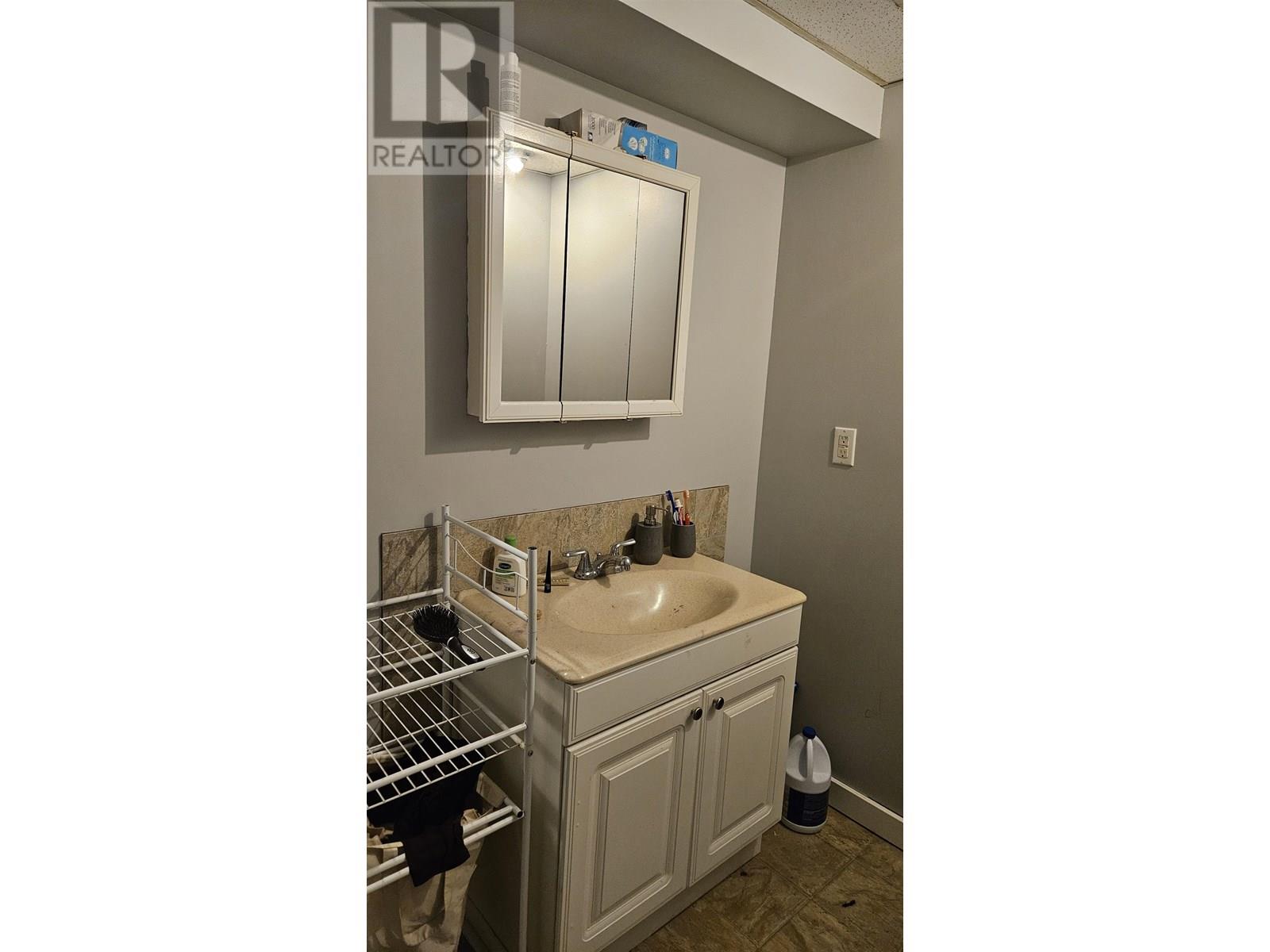 Photo 11 of 1727 Rebman Crescent, Prince George BC