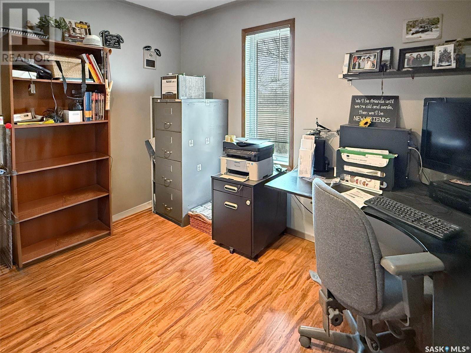 Photo 12 of 216 Pacific Avenue, Swift Current Rm No 137 SK