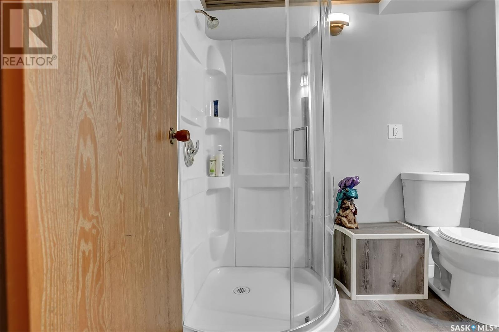 Single Family House 2 Level for Sale in  Grace STREET Regina 