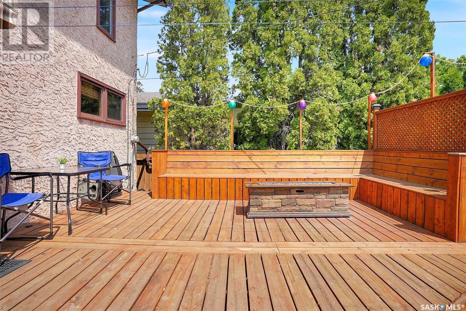 Single Family House 2 Level for Sale in  Grace STREET Regina 