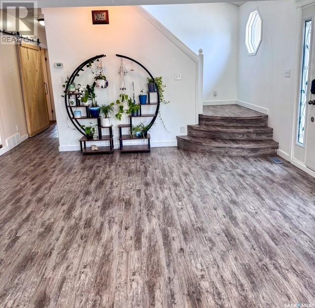 Single Family House 2 Level for Sale in  Chaplin STREET E Swift Current 