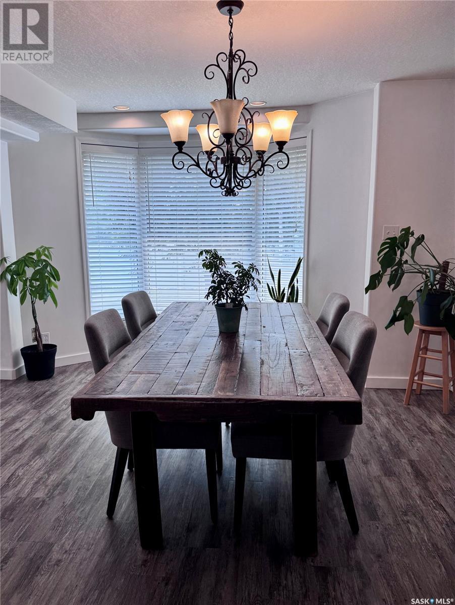 Single Family House 2 Level for Sale in  Chaplin STREET E Swift Current 