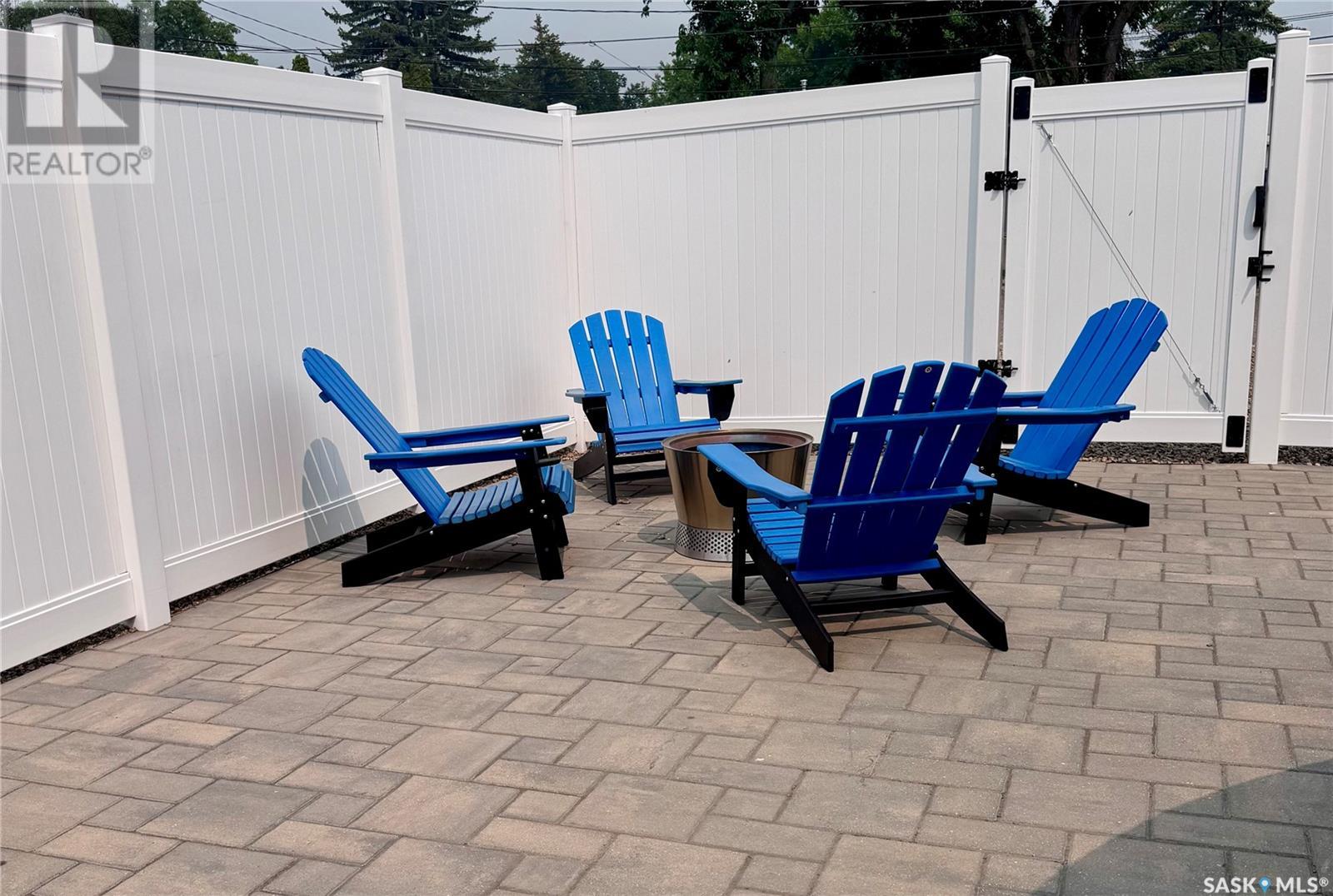 Single Family House 2 Level for Sale in  Chaplin STREET E Swift Current 