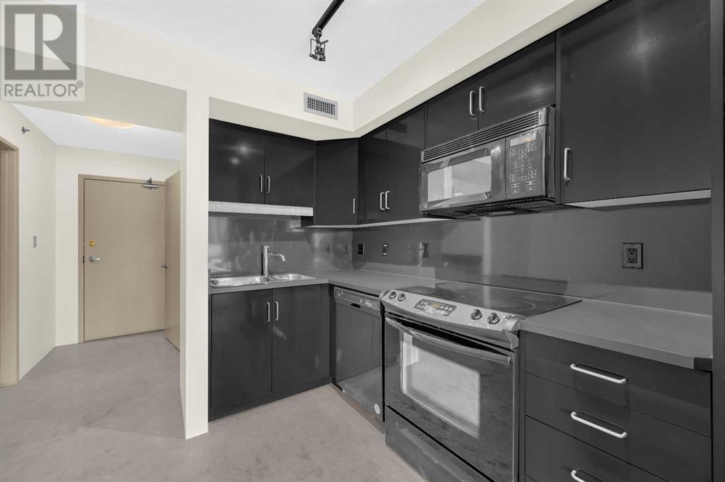 Single Family House for Sale in    Avenue SW Beltline Calgary 