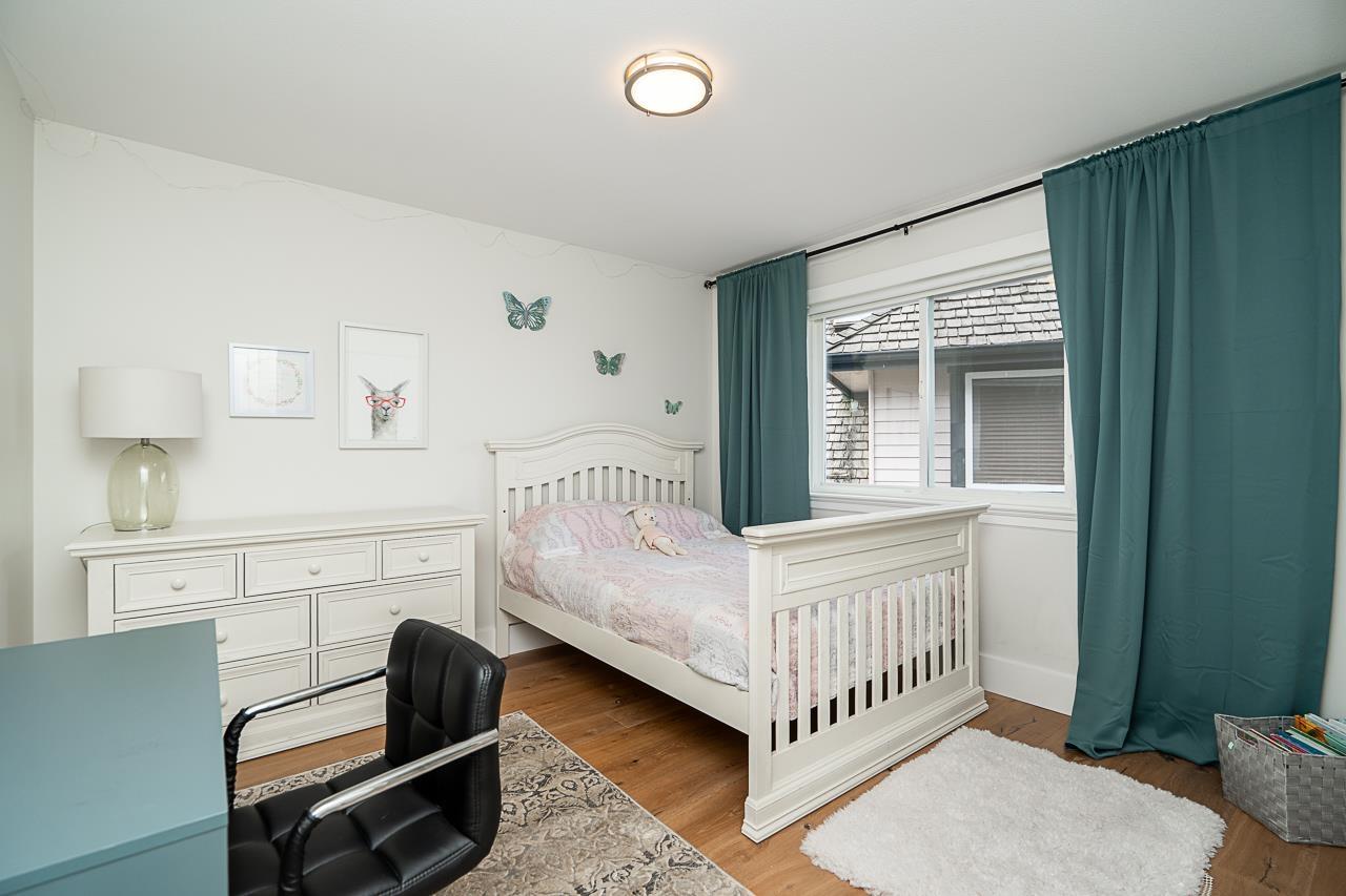 Photo 22 of 15535 36 B Avenue, Surrey BC