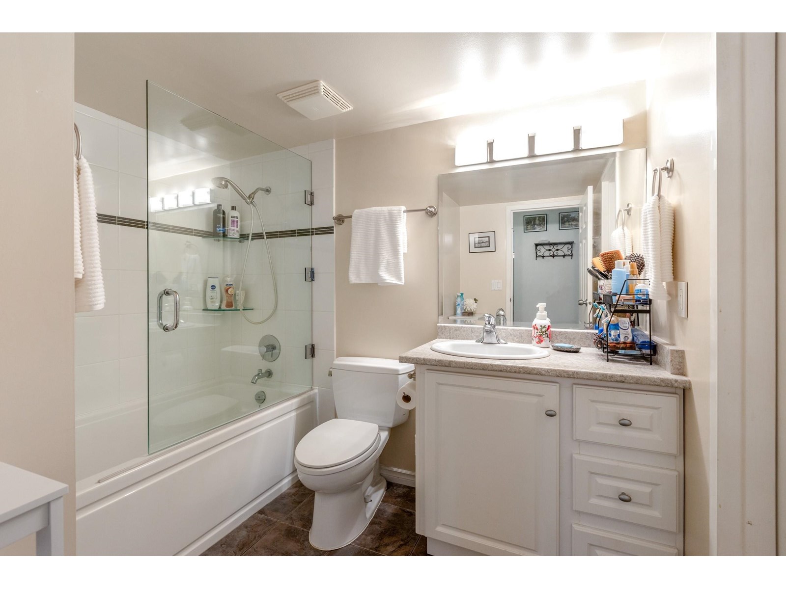 Photo 12 of 106 1720 Southmere Crescent, Surrey BC