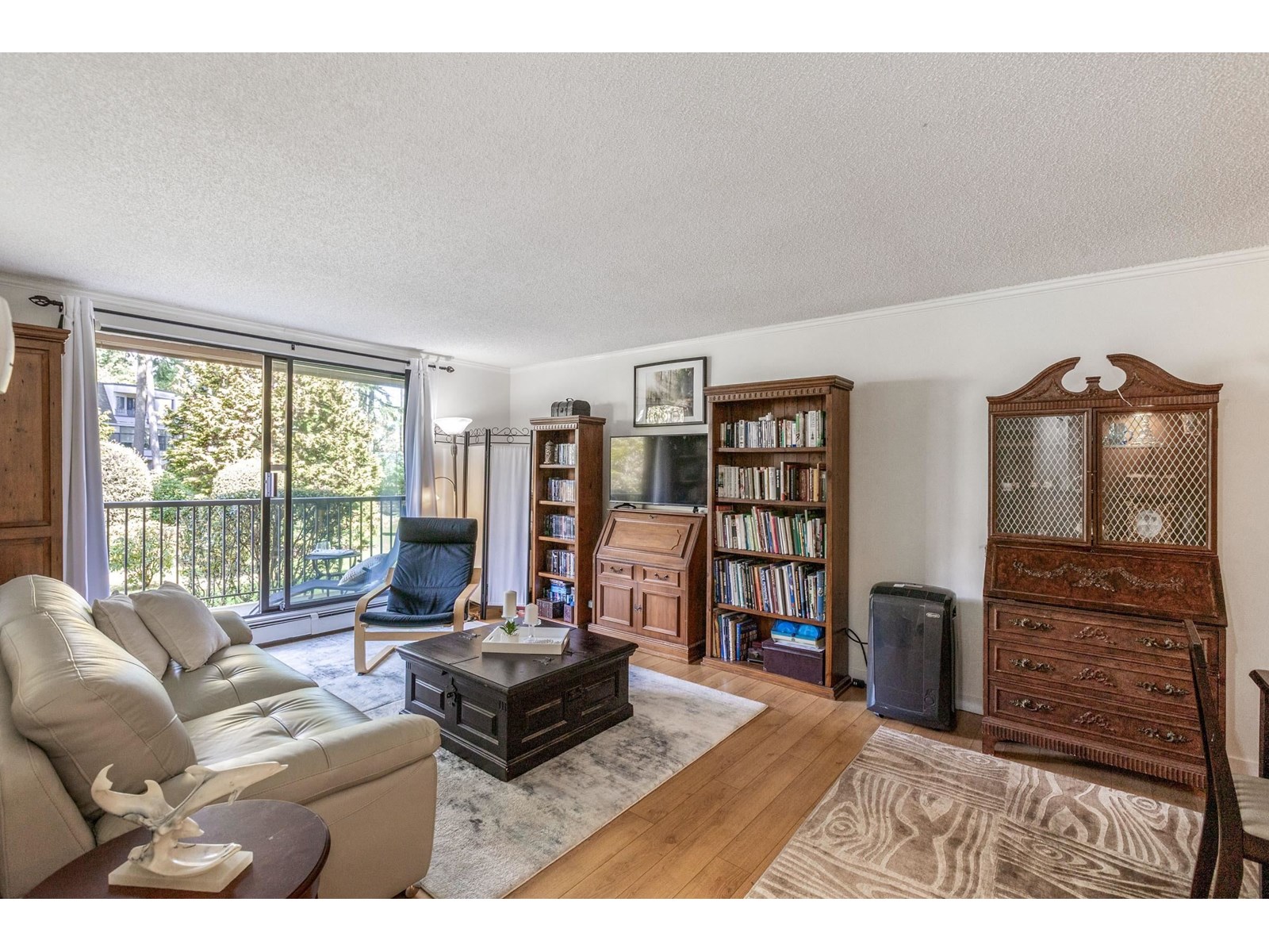 Photo 5 of 106 1720 Southmere Crescent, Surrey BC