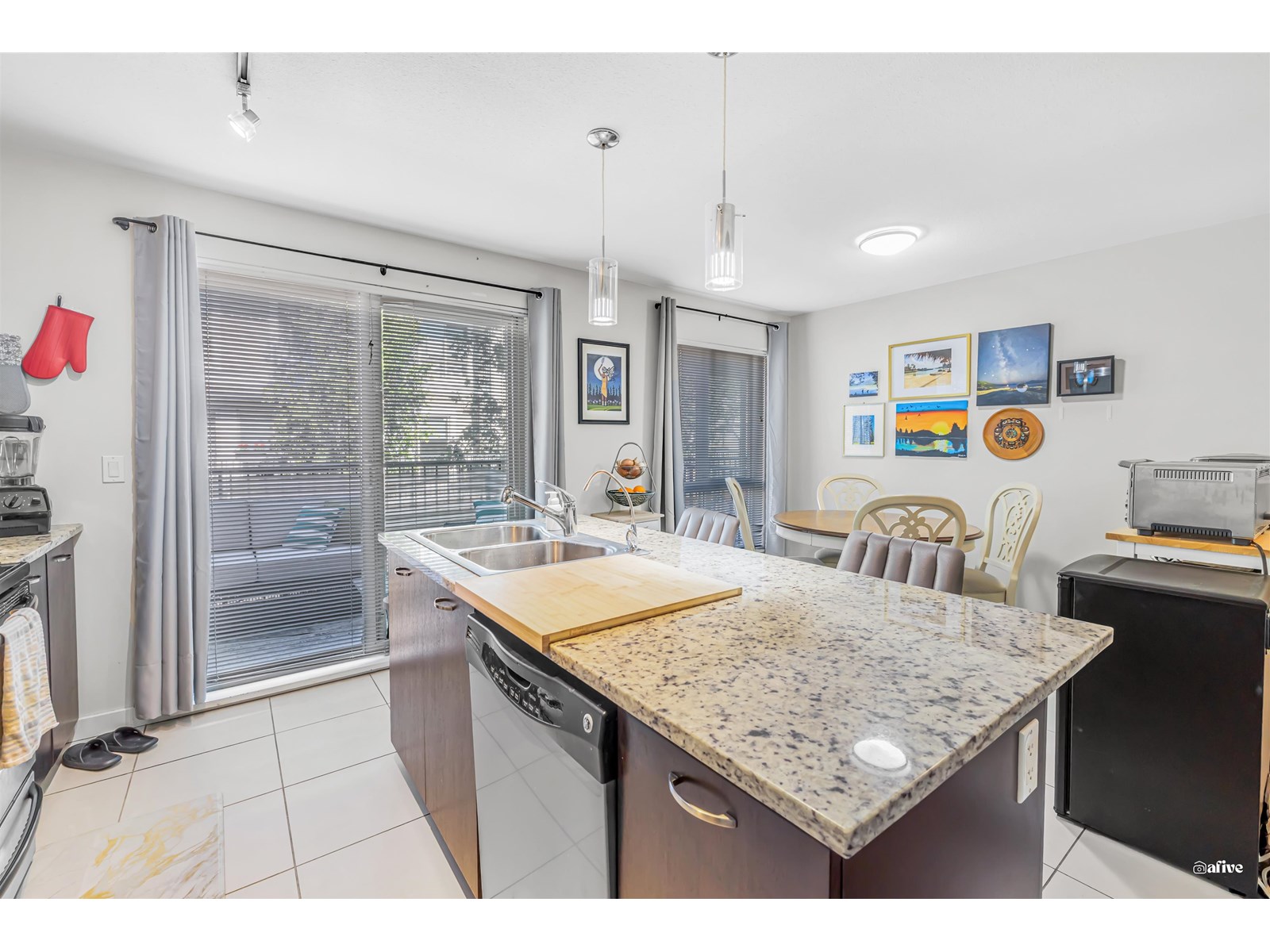 Photo 9 of 112 6671 121 Street, Surrey BC