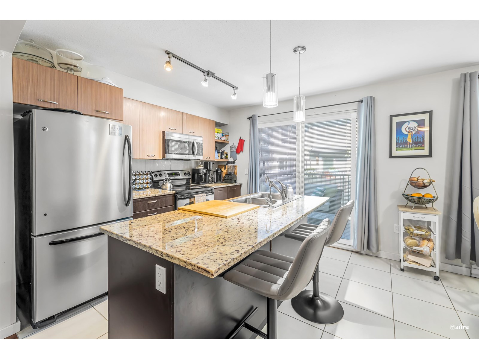 Photo 8 of 112 6671 121 Street, Surrey BC