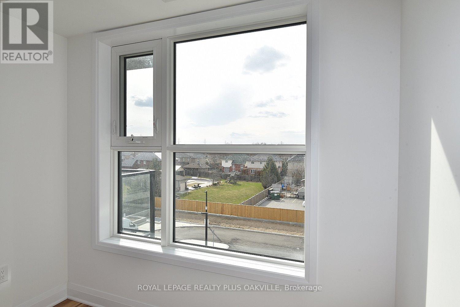 Photo 45 of 422 1936 Rymal Road E, Hamilton ON