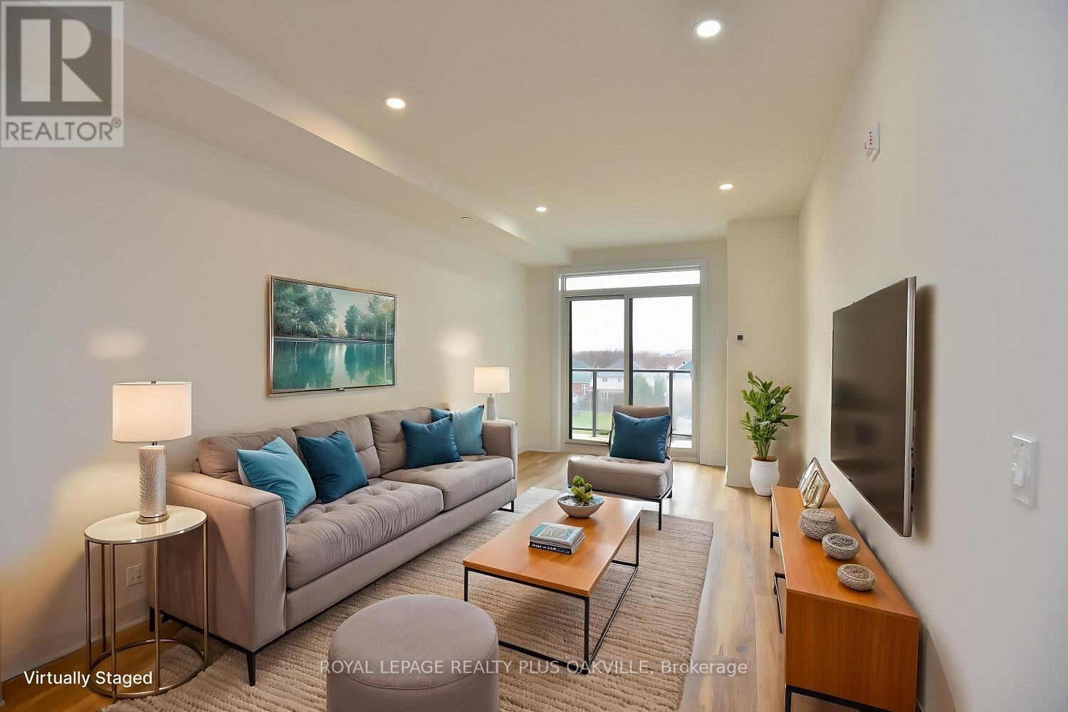 Photo 2 of 422 1936 Rymal Road E, Hamilton ON