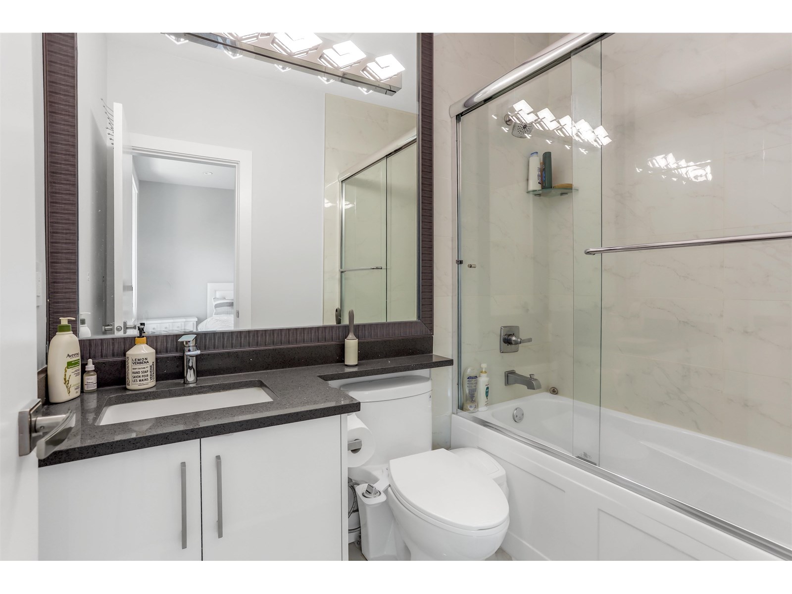 Photo 33 of 6474 134 Street, Surrey BC