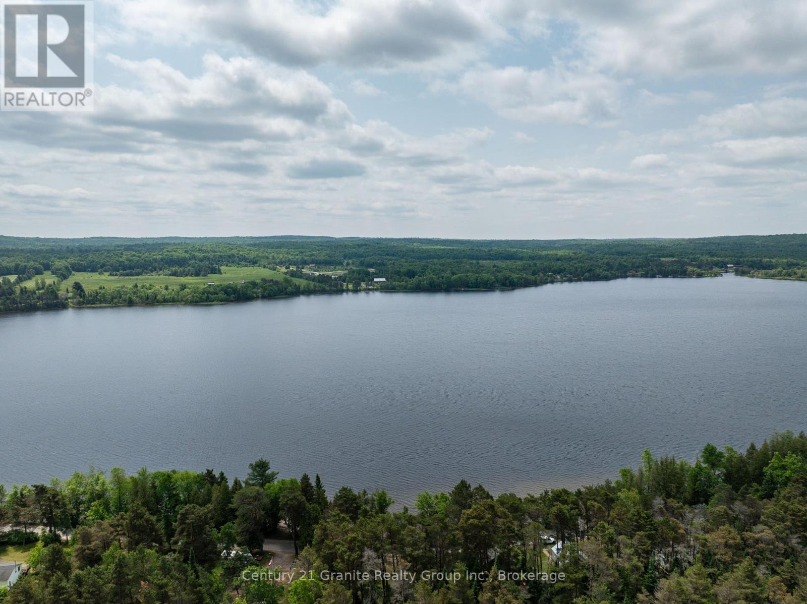 Photo 15 of 1495 Green Lake Road, Dysart Et Al ON