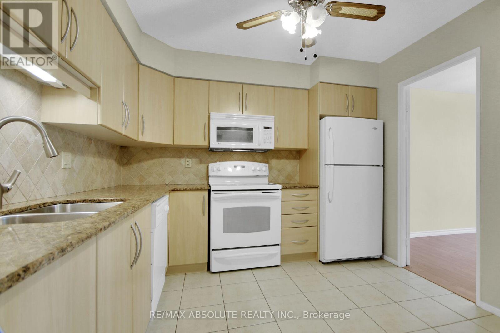 Photo 29 of 203 50 Emmerson Avenue, Ottawa ON