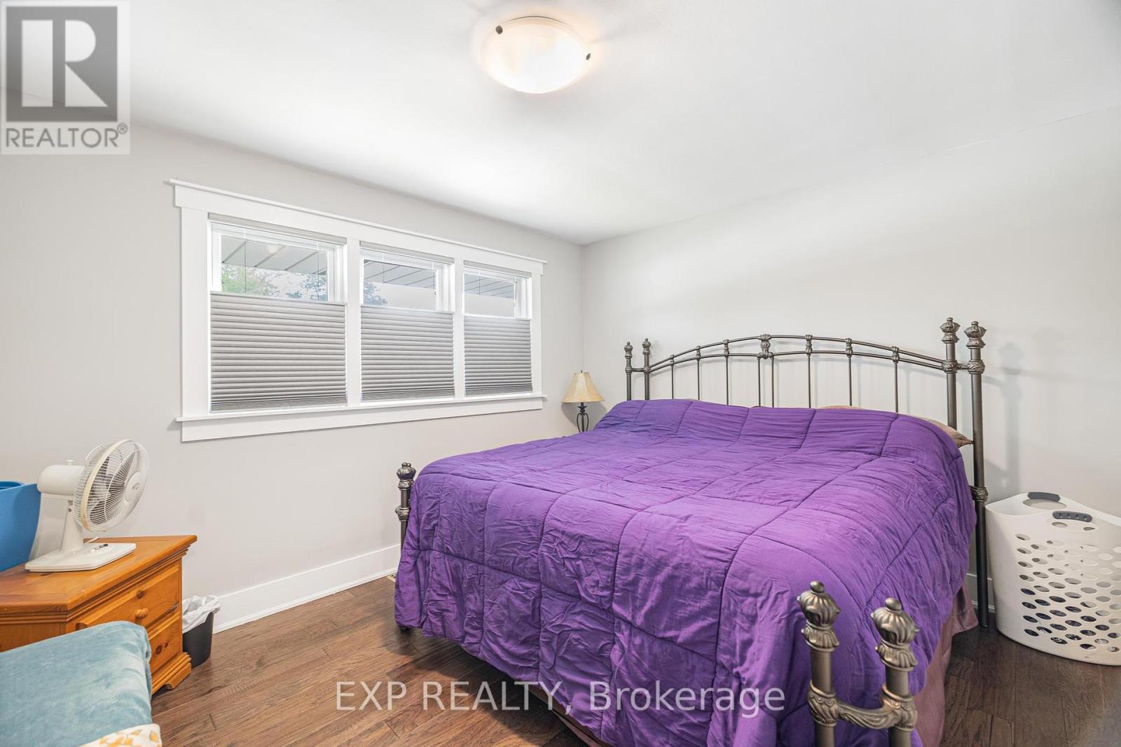 Photo 18 of 1057 Clare Avenue, Cambridge ON