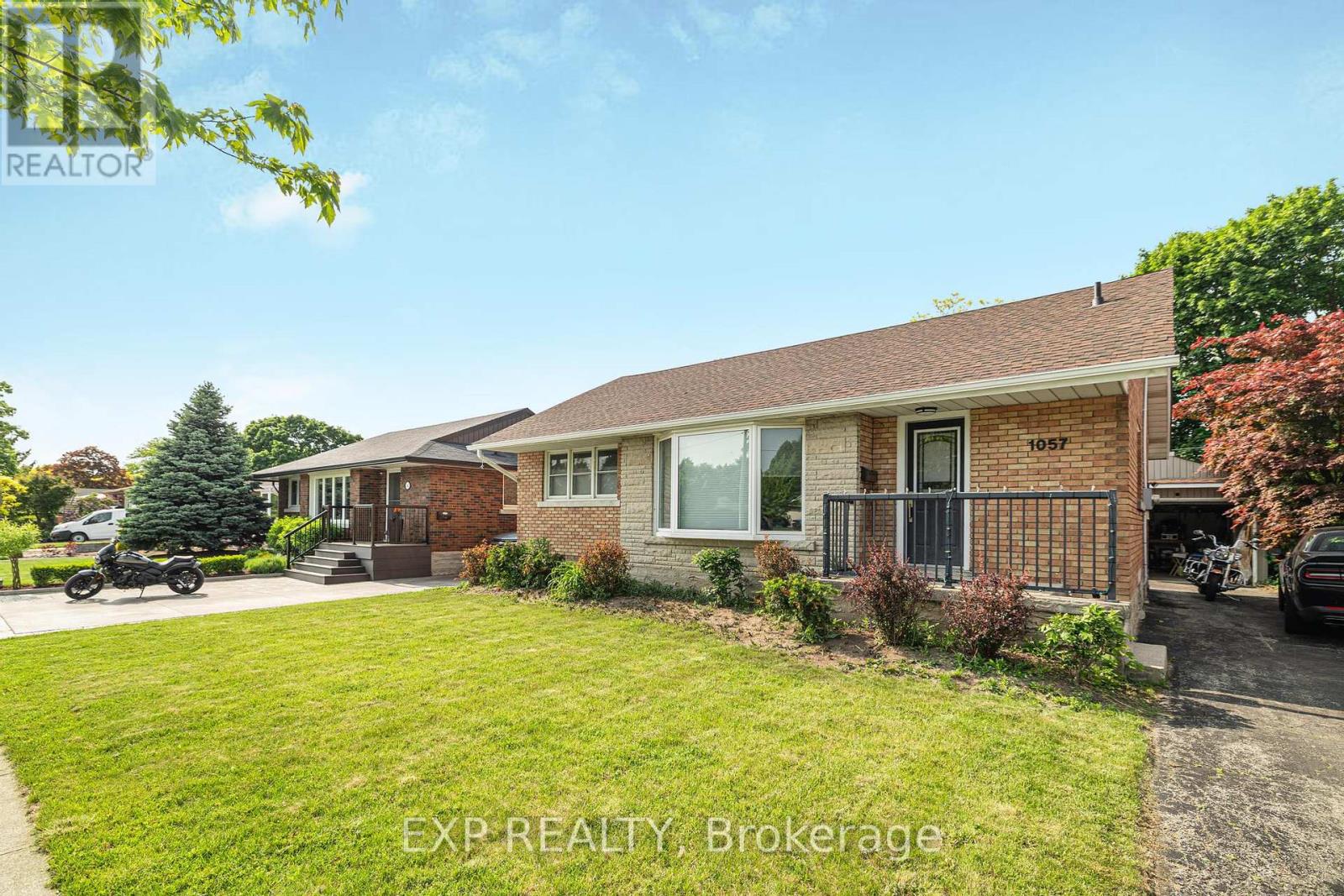 Photo 24 of 1057 Clare Avenue, Cambridge ON