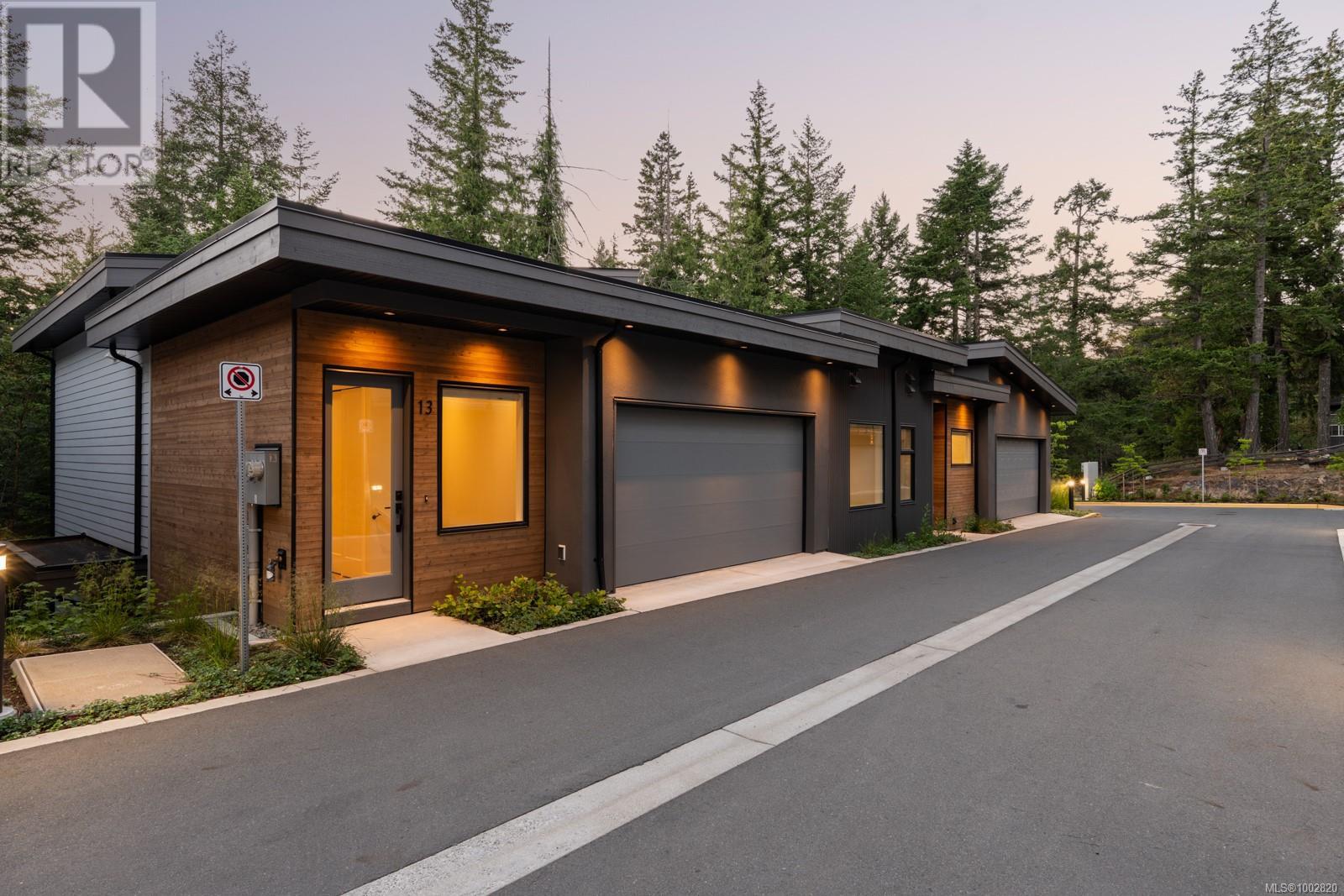 13 3921 Olympian Way, Colwood
