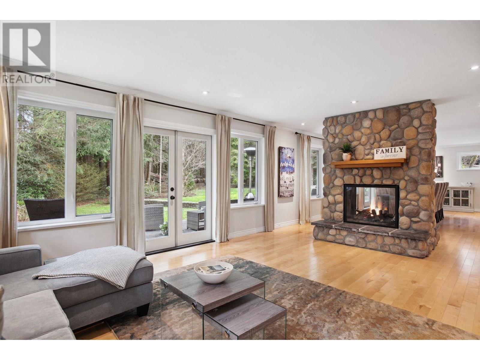 Photo 17 of 2569 Hyannis Point, North Vancouver BC